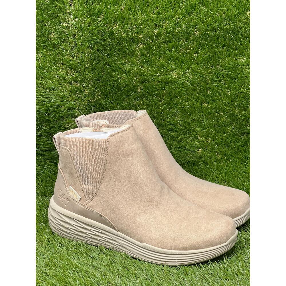 Ryka Women's 8.5M Noelle Water Repellent Suede Taupe Boot - Picture 6 of 7